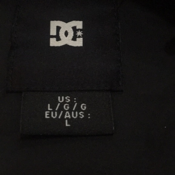 Black DC windbreaker Large - Picture 4 of 5
